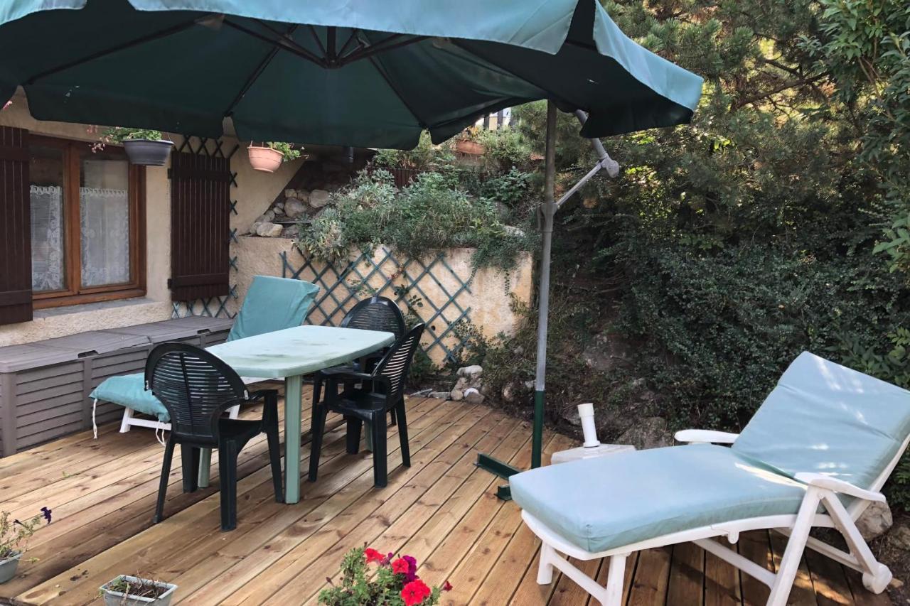 Chez Madeleine - Large T1 Mountain View Apartment Villar-Saint-Pancrace Екстериор снимка